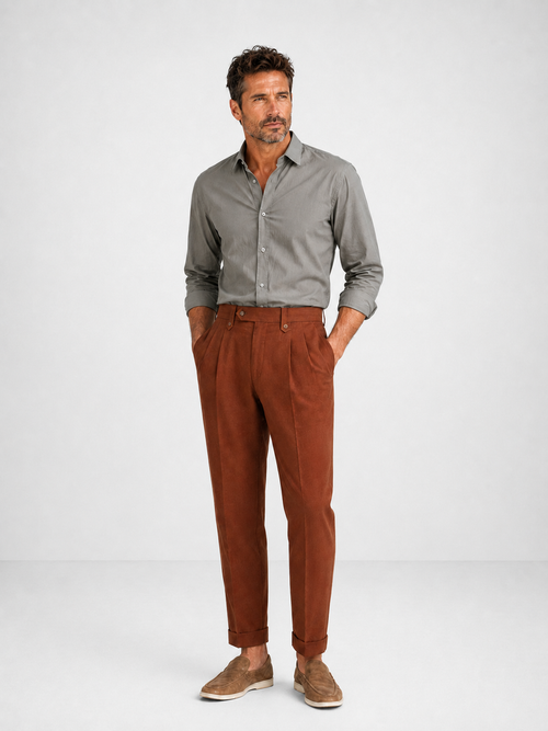 Pantalón rectocon pinzas y cintura alta