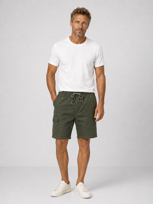 Shorts cargo con bolsillos laterales