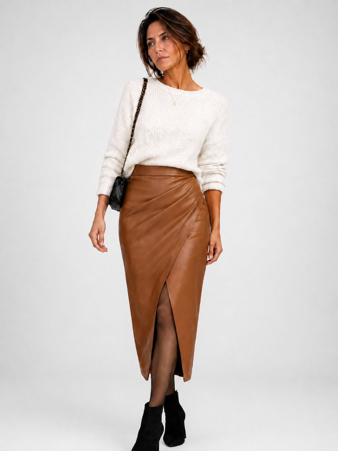 Falda midi efecto piel