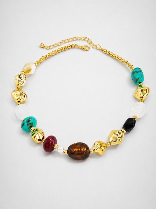 Collar de Piedras y Cuentas Doradas