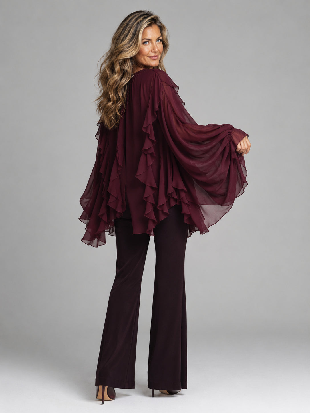 Blusa con volant e maniche ampie